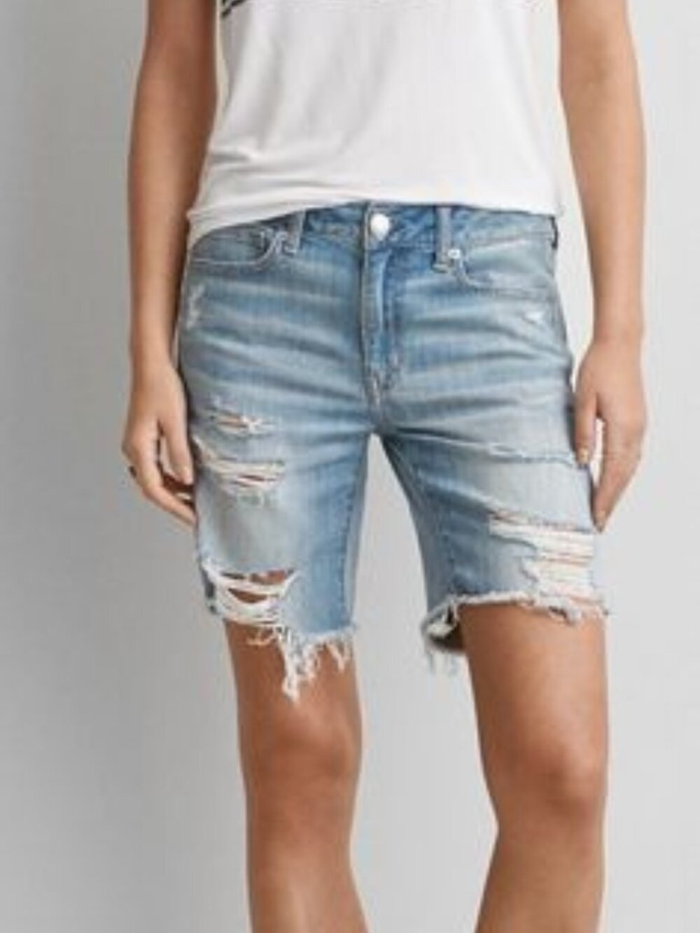 American Eagle Tomgirl Bermuda Shorts distressed destroyed sz 8